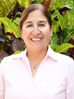 Lic. Carmen Carpio Cáceres
Espec.: CyT - Biología